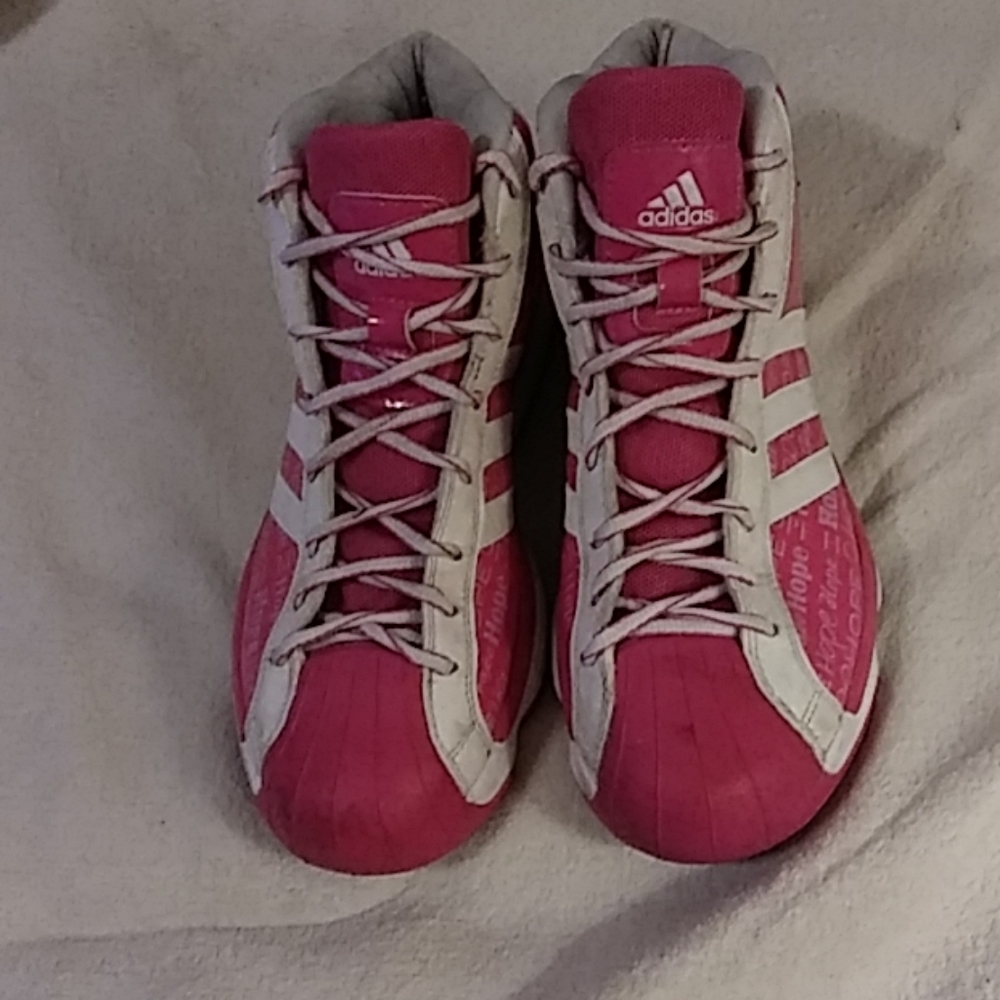Adidas pro model Breast Cancer sneakers